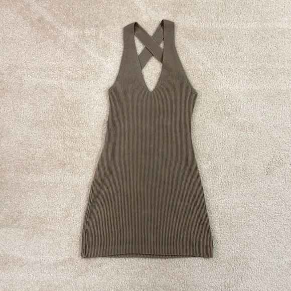 Mocha Ribbed Backless Mini Dress - Picture 4 of 8